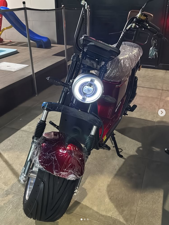 Moto elétrica Golden Motors